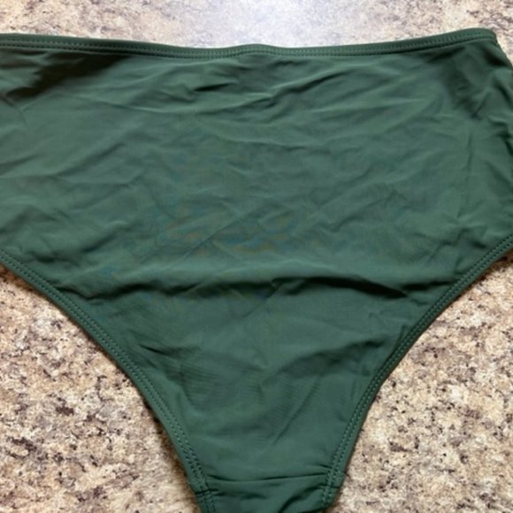 Dark Green Strappy Bikini Set - Picture 5 of 6